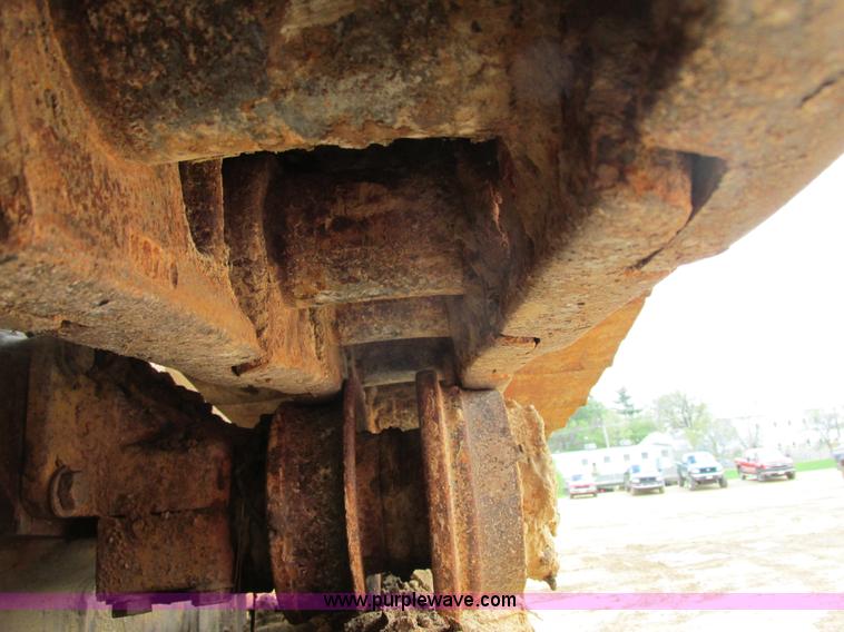 image for item J1780 1992 Caterpillar 953 LGP track loader