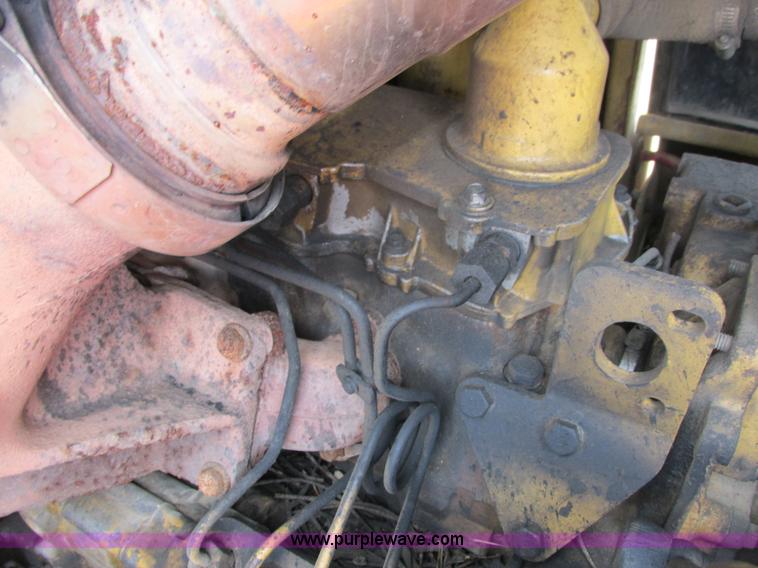 image for item J1780 1992 Caterpillar 953 LGP track loader