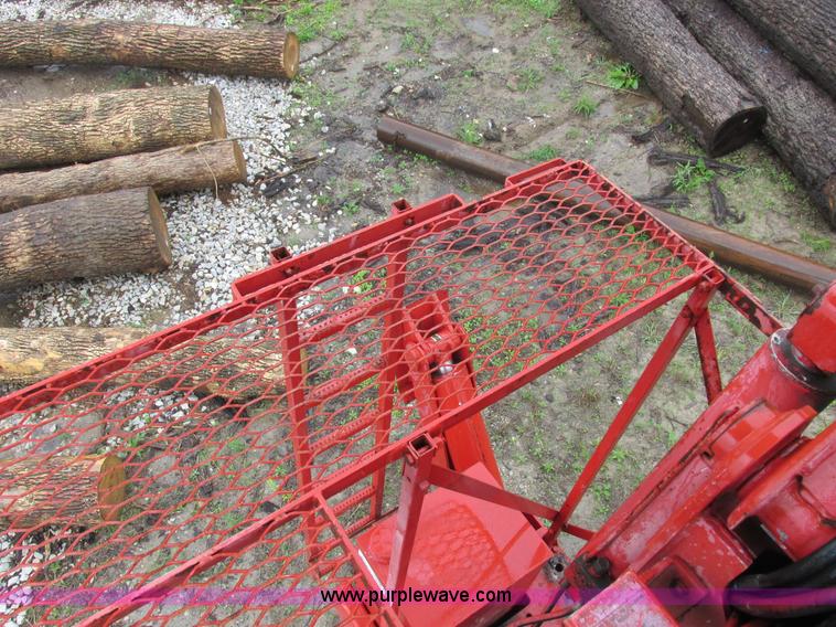 image for item K2126 IMT 13034 truck mounted crane