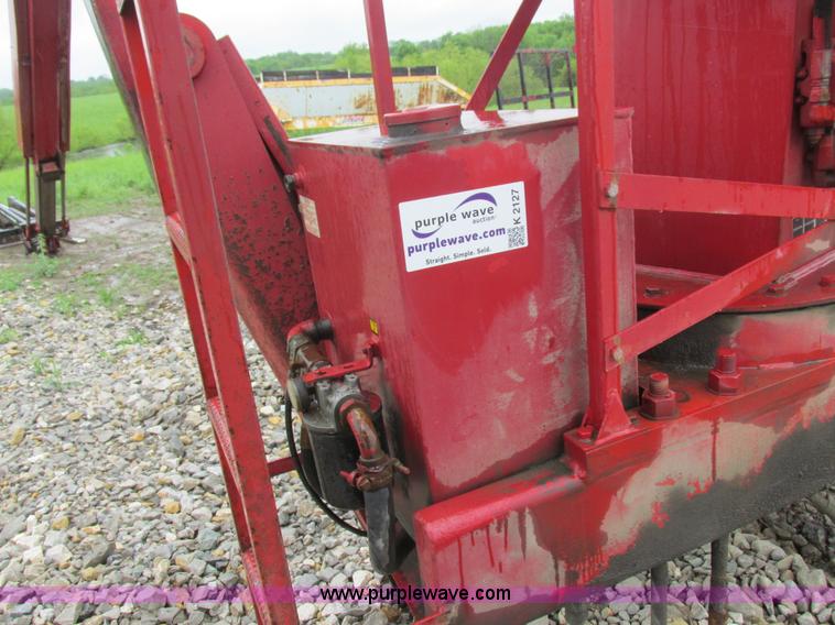 image for item K2127 IMT 13034 truck mounted crane