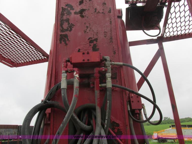 image for item K2127 IMT 13034 truck mounted crane