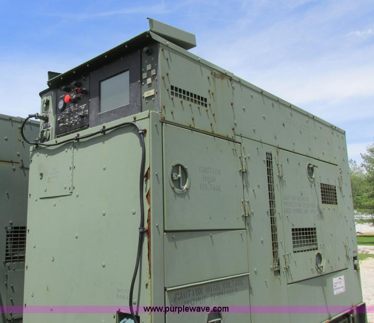 image for item K2135 2003 MCII OFNW8 MEP-816B generator
