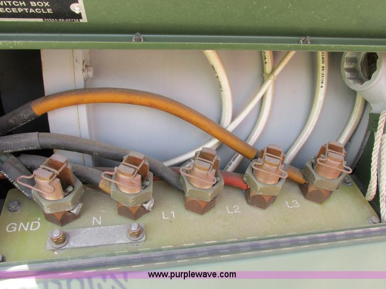 image for item K2135 2003 MCII OFNW8 MEP-816B generator