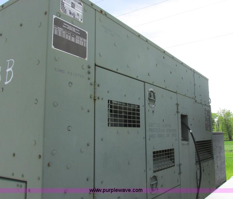 image for item K2135 2003 MCII OFNW8 MEP-816B generator