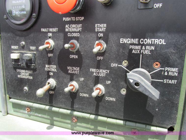 image for item K2135 2003 MCII OFNW8 MEP-816B generator