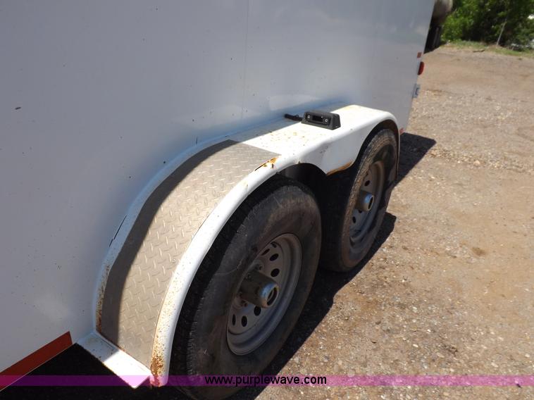 image for item K3883 2007 CM enclosed trailer