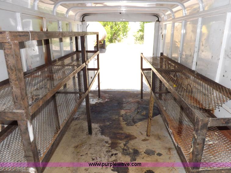 image for item K3883 2007 CM enclosed trailer