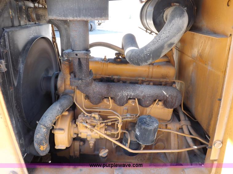 image for item K3927 1982 Case 580D backhoe