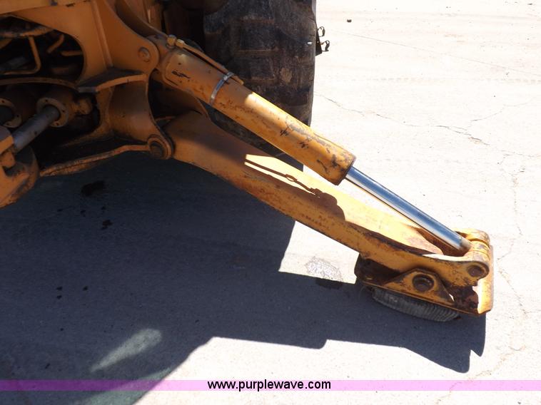 image for item K3927 1982 Case 580D backhoe