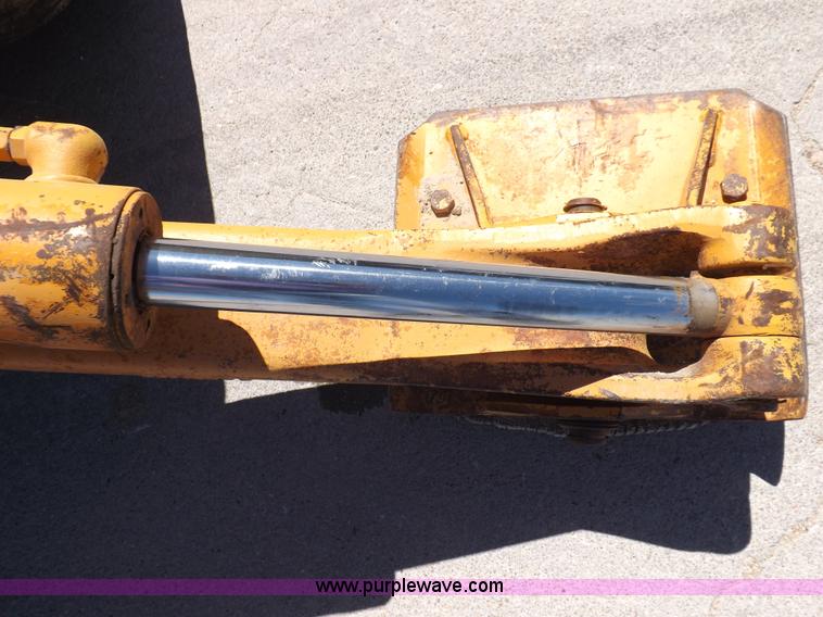 image for item K3927 1982 Case 580D backhoe