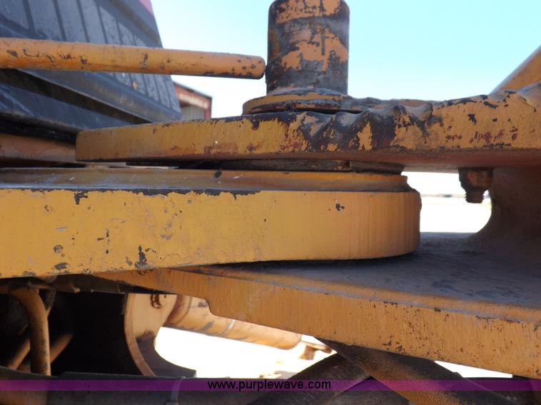 image for item K3927 1982 Case 580D backhoe