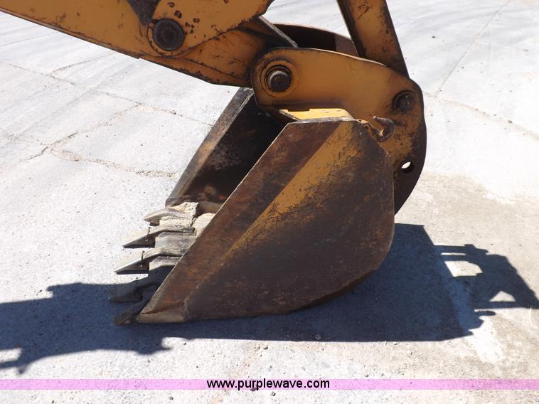 image for item K3927 1982 Case 580D backhoe