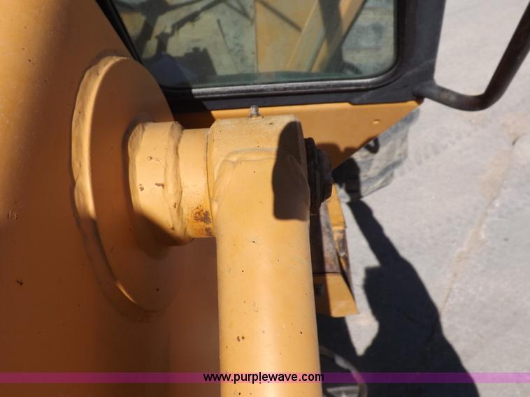 image for item K3927 1982 Case 580D backhoe