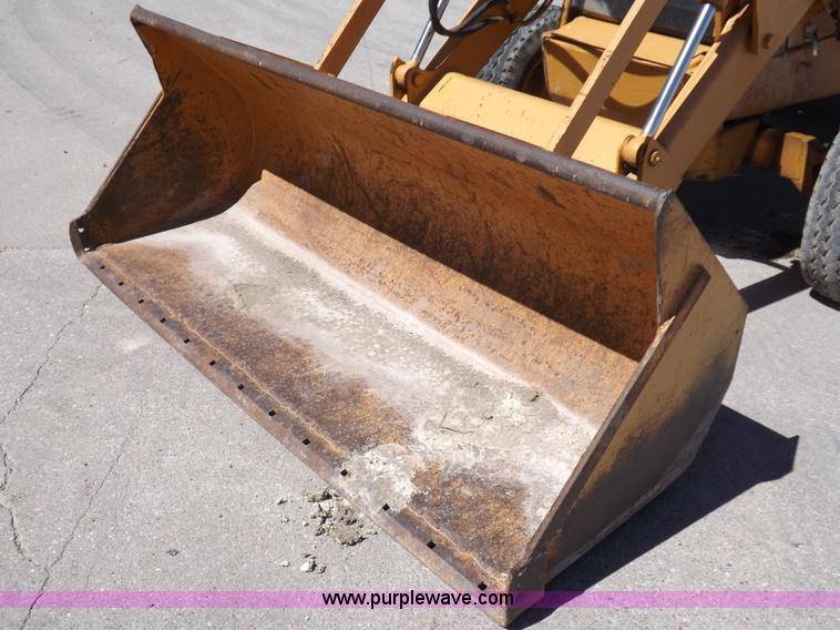 image for item K3927 1982 Case 580D backhoe