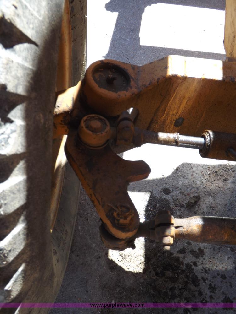 image for item K3927 1982 Case 580D backhoe