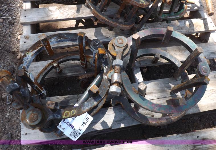 image for item K3939 (2) pipe line up clamps