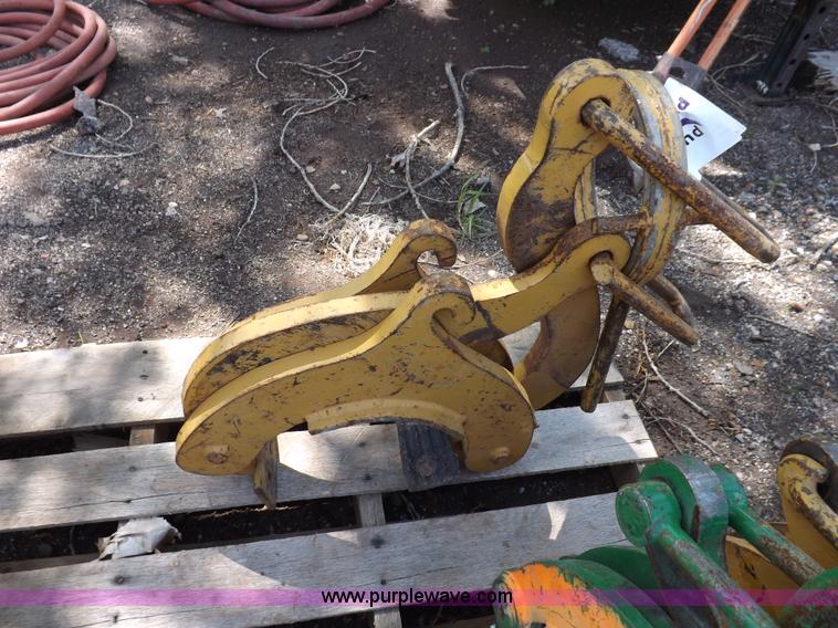 image for item K3941 10" pipe caliper/tongs