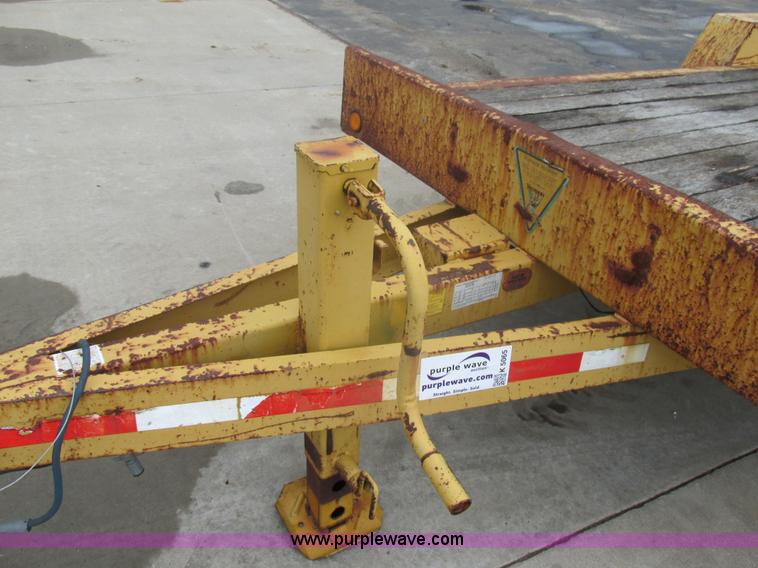image for item K5065 2000 Redi Haul FSL18372E102 equipment trailer
