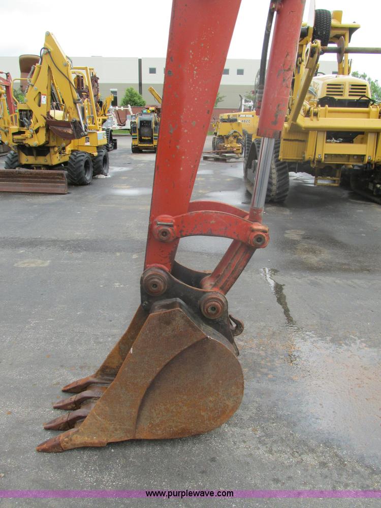 image for item K5066 2005 Ditch Witch MX502 compact excavator