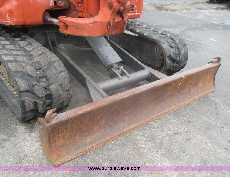 image for item K5066 2005 Ditch Witch MX502 compact excavator