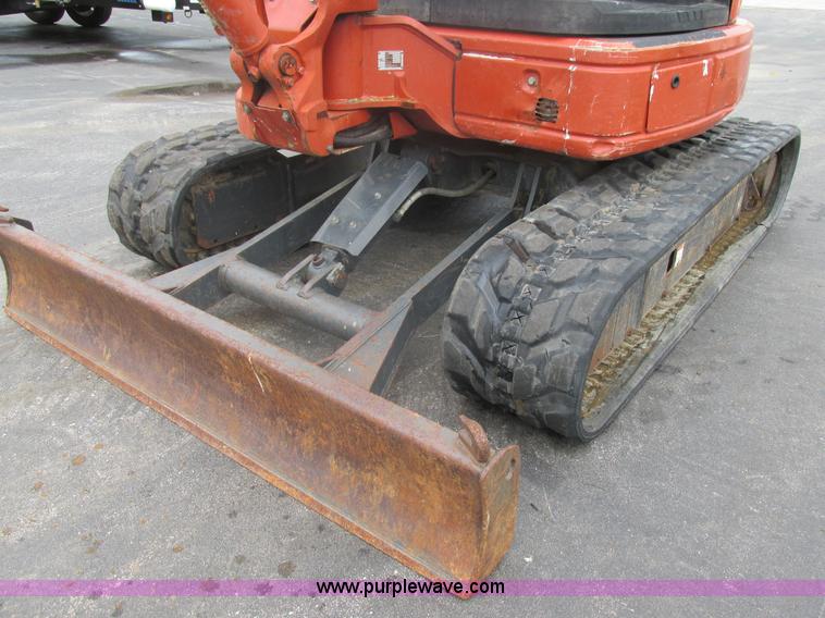 image for item K5066 2005 Ditch Witch MX502 compact excavator