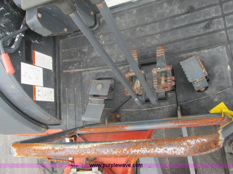 image for item K5066 2005 Ditch Witch MX502 compact excavator