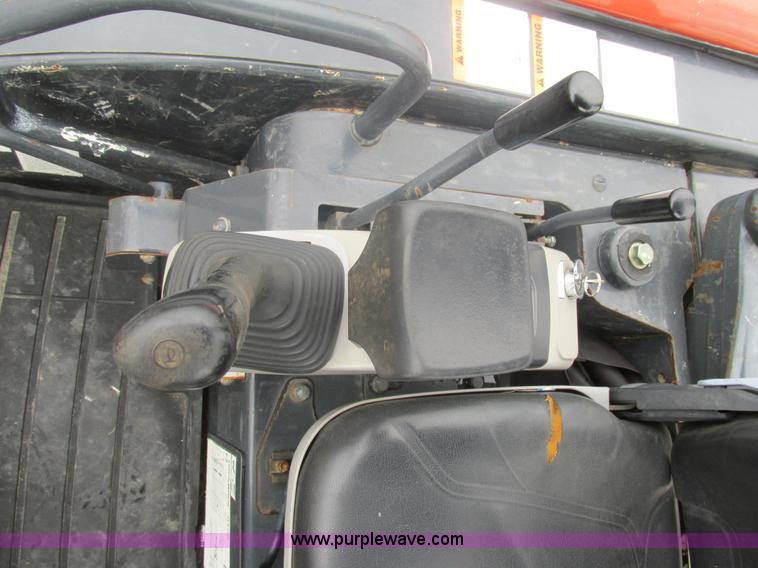 image for item K5066 2005 Ditch Witch MX502 compact excavator