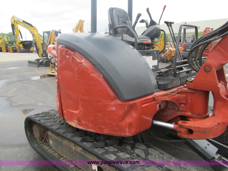 image for item K5066 2005 Ditch Witch MX502 compact excavator