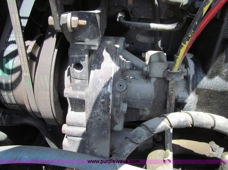 image for item K5635 1994 Volvo WG64T semi truck