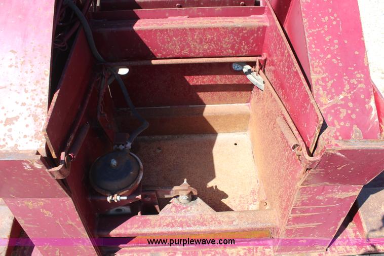 image for item K6777 1992 Trail King TK80HDG443 equipment trailer