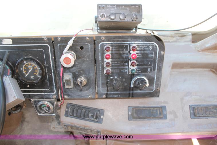 image for item K6790 1994 Caterpillar D250D articulated haul truck