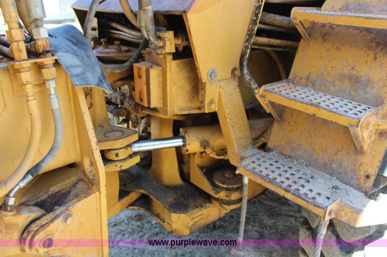 image for item K6790 1994 Caterpillar D250D articulated haul truck