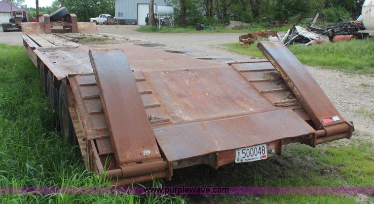 image for item K6869 1982 Nuttall 360E equipment trailer