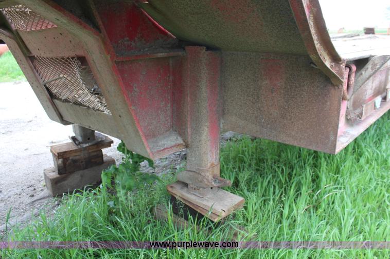 image for item K6869 1982 Nuttall 360E equipment trailer