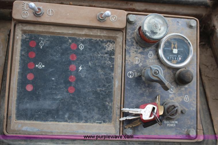 image for item K6881 1988 Caterpillar 963 track loader