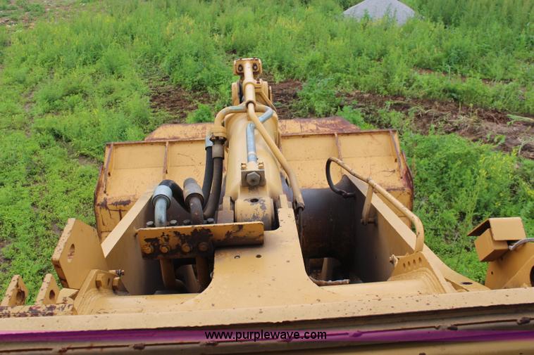 image for item K6881 1988 Caterpillar 963 track loader