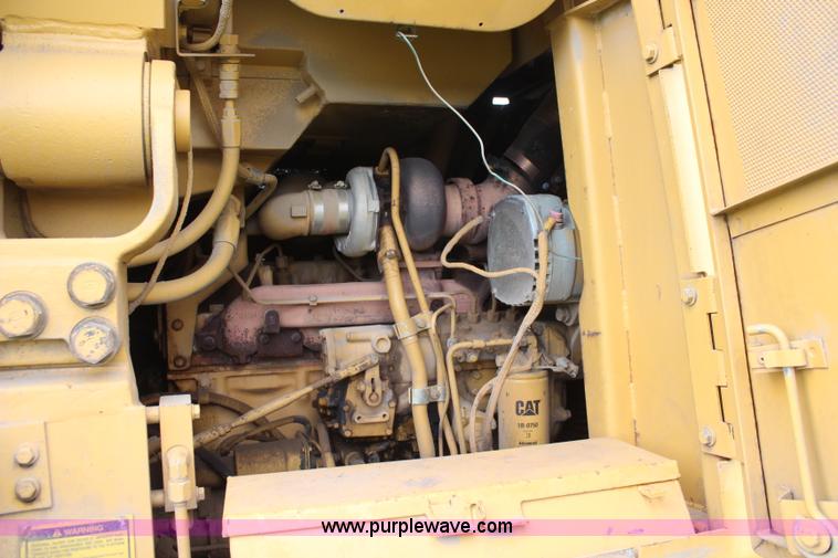 image for item K6881 1988 Caterpillar 963 track loader