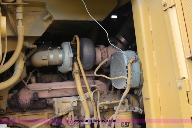 image for item K6881 1988 Caterpillar 963 track loader