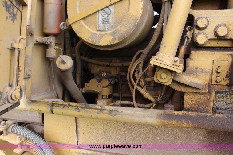 image for item K6881 1988 Caterpillar 963 track loader