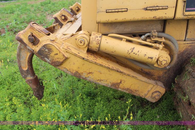image for item K6881 1988 Caterpillar 963 track loader