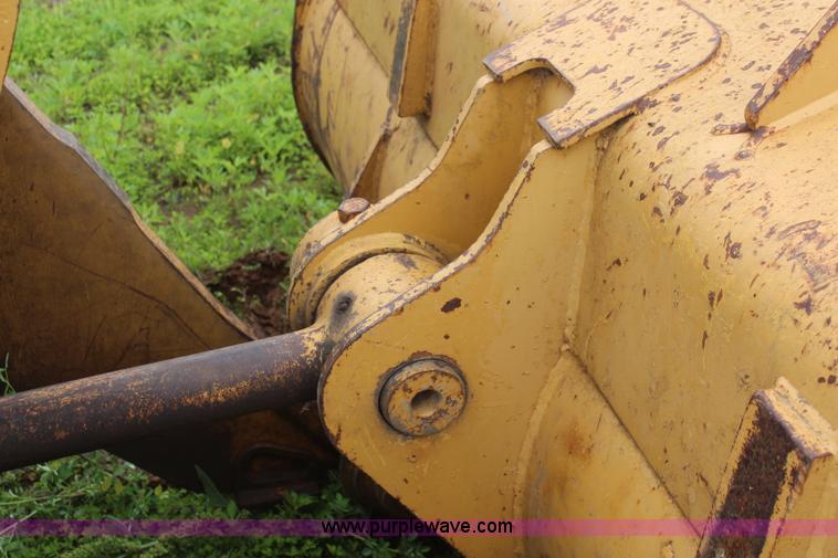 image for item K6881 1988 Caterpillar 963 track loader