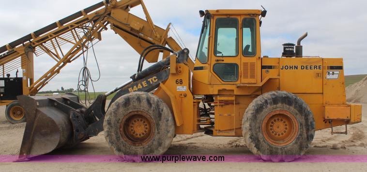 image for item K6883 1990 John Deere 544E TC wheel loader