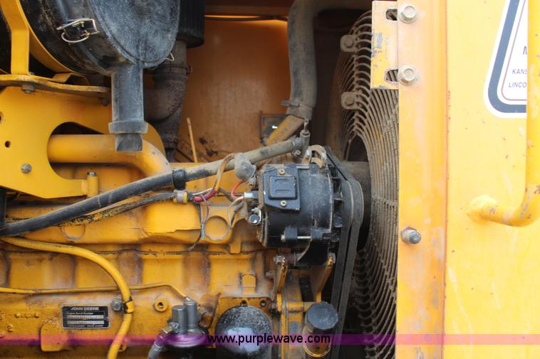 image for item K6883 1990 John Deere 544E TC wheel loader