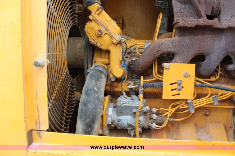 image for item K6883 1990 John Deere 544E TC wheel loader