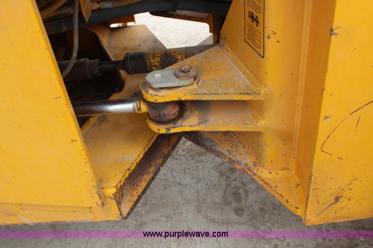 image for item K6883 1990 John Deere 544E TC wheel loader