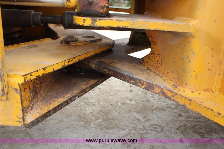 image for item K6883 1990 John Deere 544E TC wheel loader