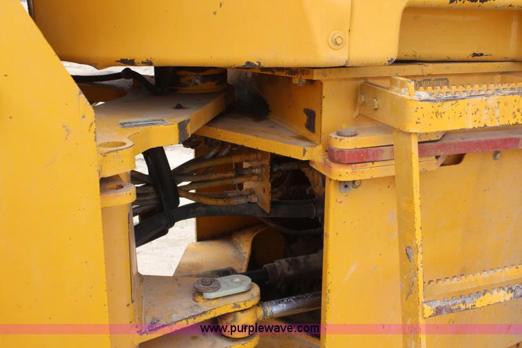 image for item K6883 1990 John Deere 544E TC wheel loader