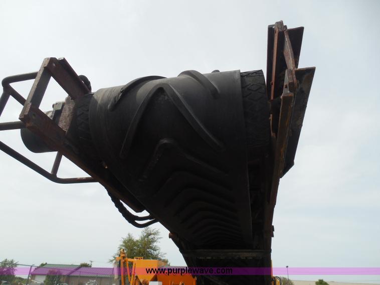 image for item K7513 1993 Wirtgen 1000VC milling machine