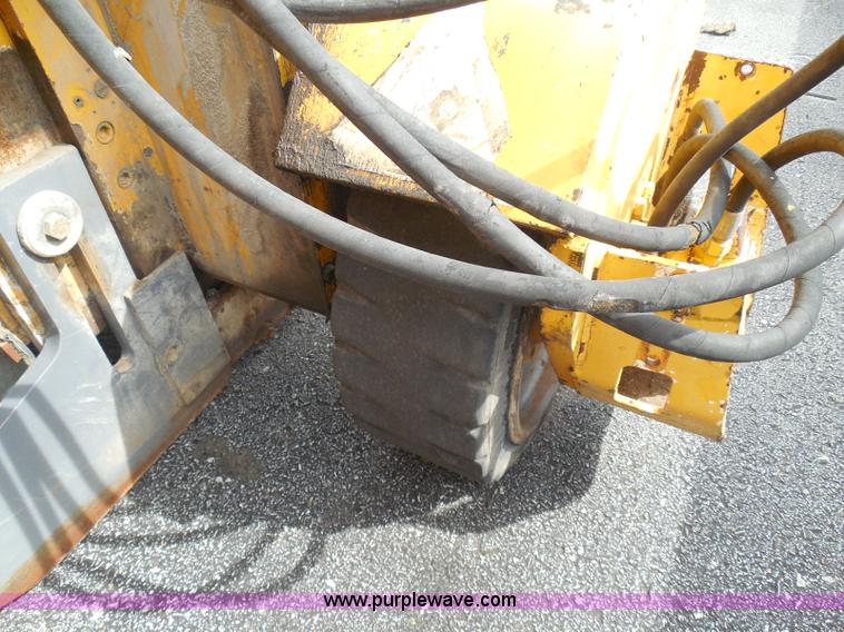 image for item K7513 1993 Wirtgen 1000VC milling machine