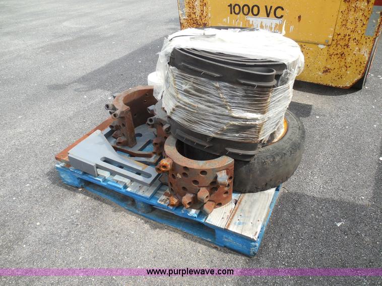 image for item K7513 1993 Wirtgen 1000VC milling machine